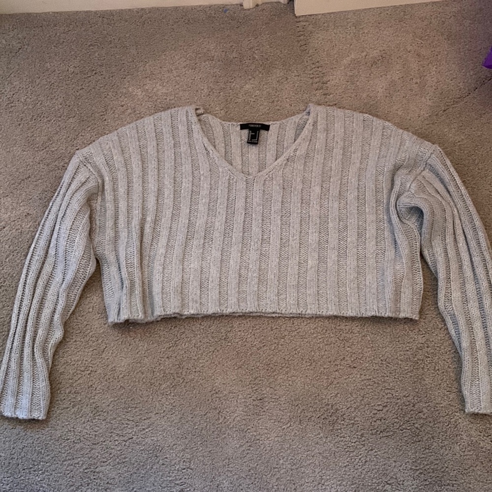 Gray crop knit sweater